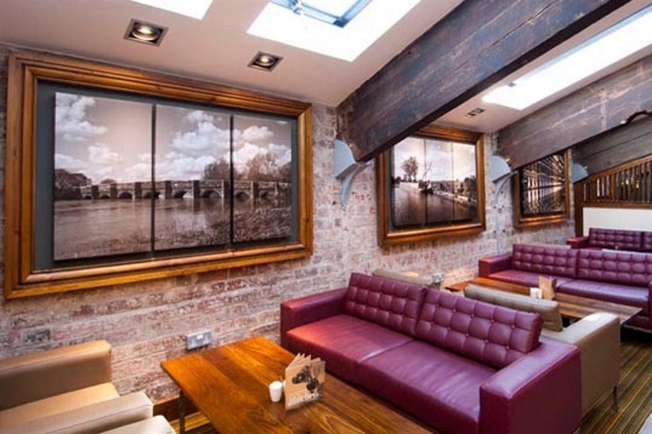 Premier Inn คิดเดอร์มินสเตอร์ ภายนอก รูปภาพ